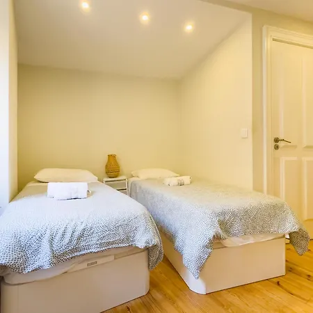 Apartman Mouraria Smart